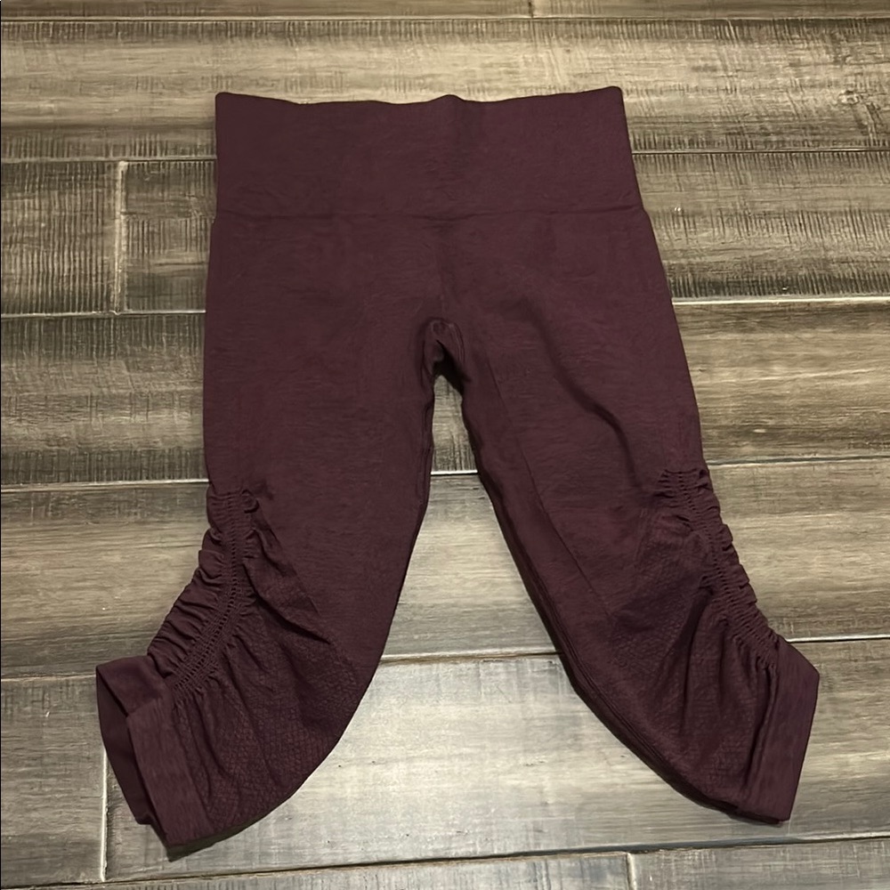 EUC Lululemon In The Flow Crop
